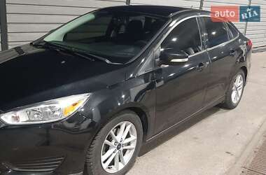 Седан Ford Focus 2015 в 