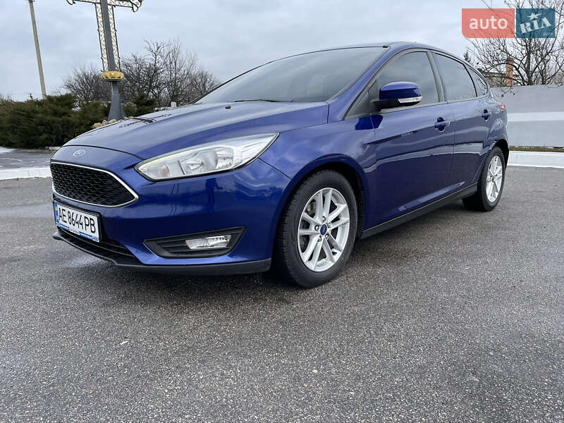AUTO.RIA – Venta de Ford Focus (AE8 4PB) gasolina. hatchback estaba en Ternivka, precio $ focus st line 2017 azul AUTO.RIA – Venta de Ford Focus (AE8 4PB) gasolina. hatchback estaba en Ternivka, precio $