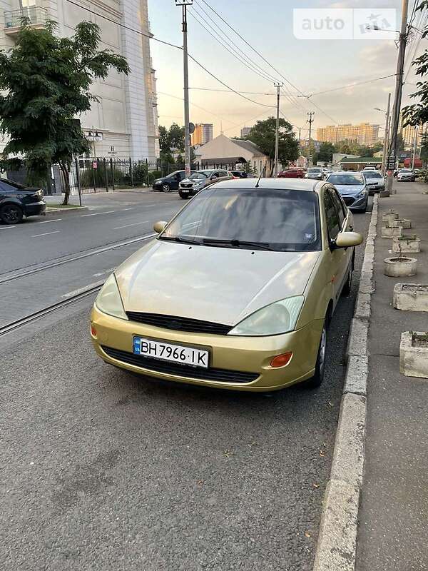 Седан Ford Focus 2000 в Одессе