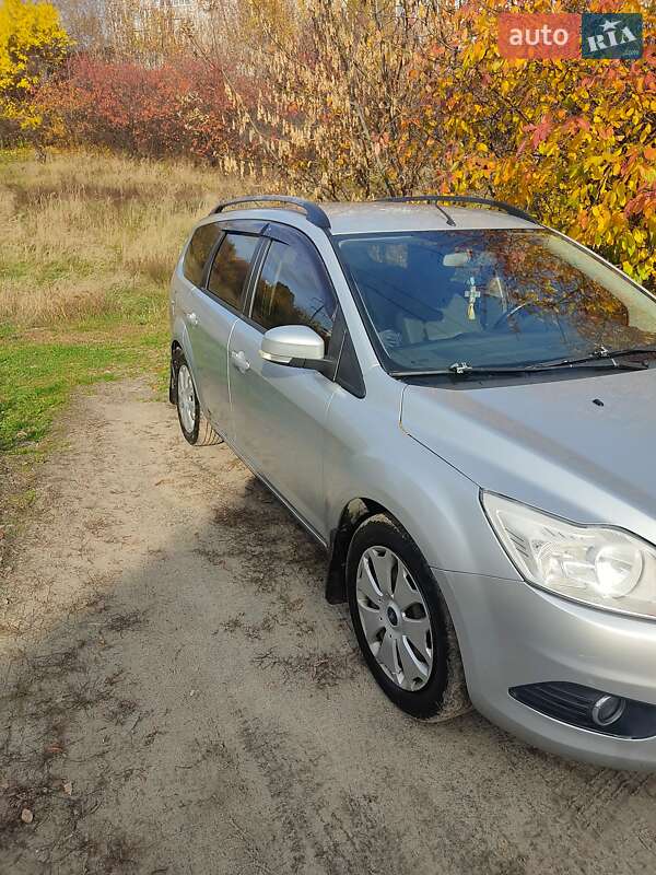 Универсал Ford Focus 2010 в Киеве