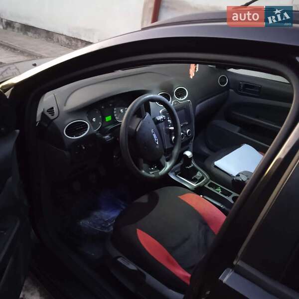 Универсал Ford Focus 2006 в Ужгороде
