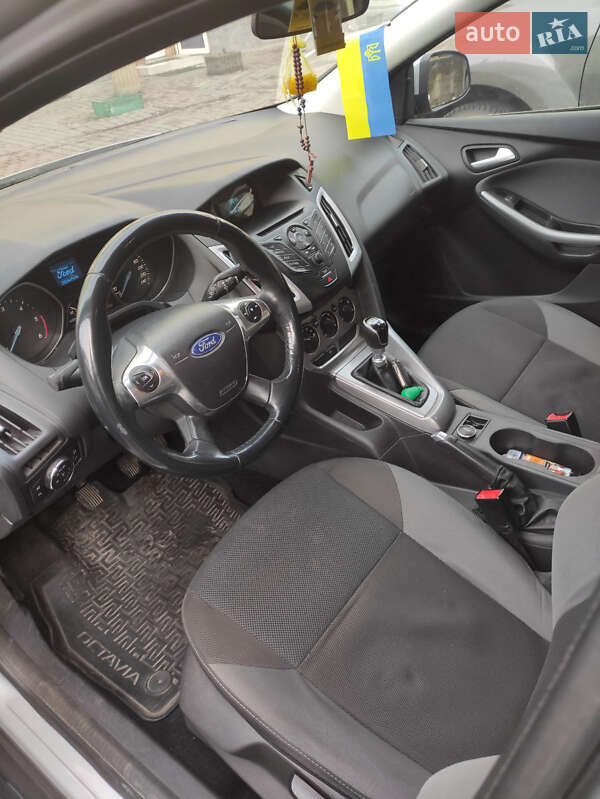 Универсал Ford Focus 2013 в Ивано-Франковске