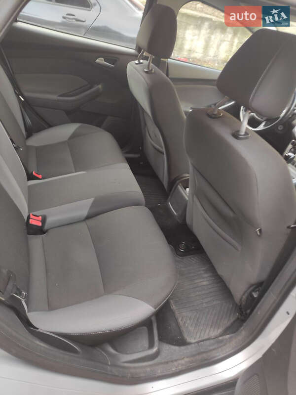 Универсал Ford Focus 2013 в Ивано-Франковске