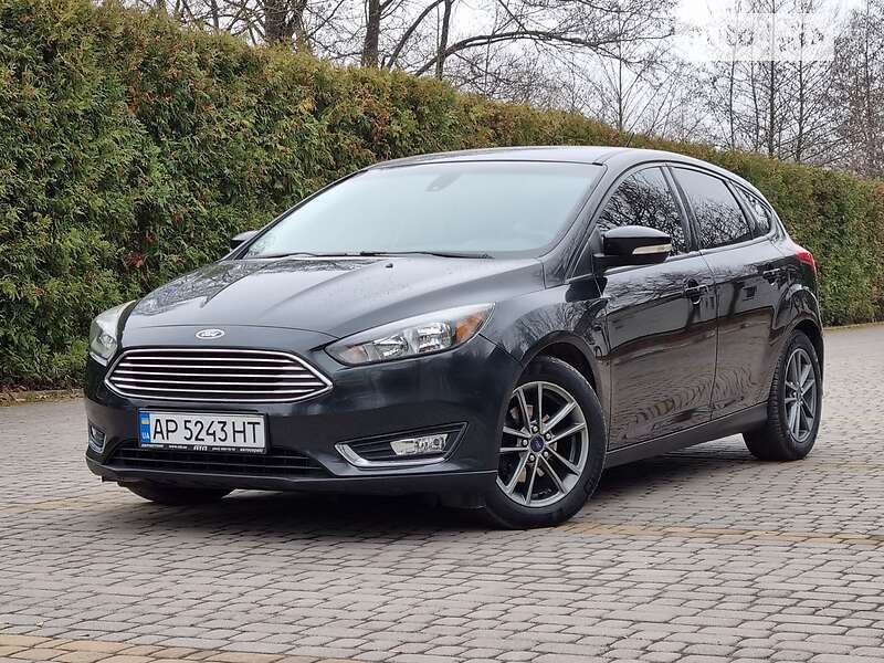 Хэтчбек Ford Focus 2015 в Киеве