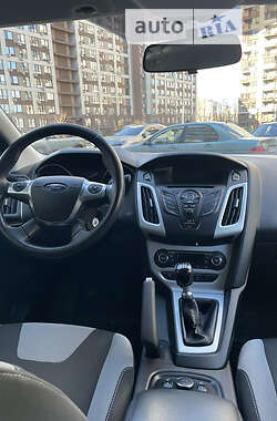 Седан Ford Focus 2013 в Киеве