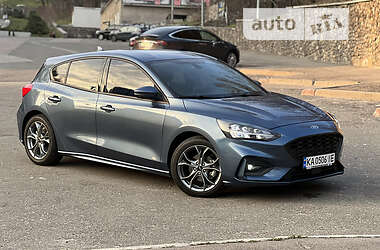 Хэтчбек Ford Focus 2020 в 