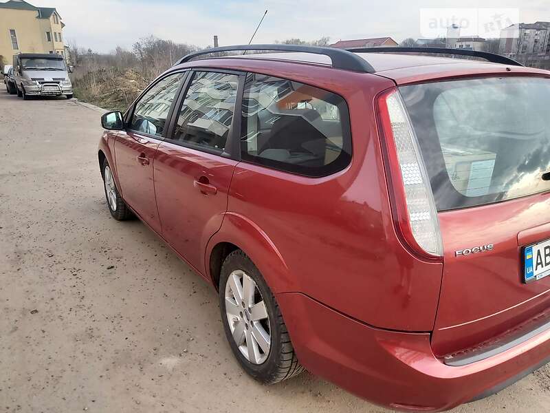 Універсал Ford Focus 2010 в Чернівцях