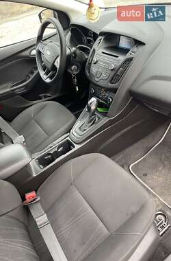 Седан Ford Focus 2016 в 