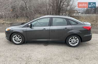 Седан Ford Focus 2016 в 