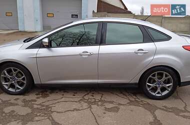 Седан Ford Focus 2013 в 