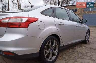 Седан Ford Focus 2013 в 