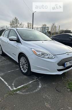 Хэтчбек Ford Focus 2015 в Вышгороде