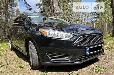 Седан Ford Focus 2015 в 