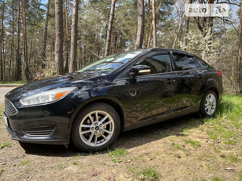 Седан Ford Focus 2015 в Львове