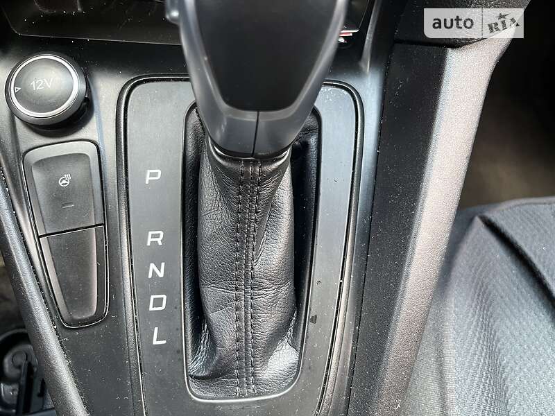 Седан Ford Focus 2015 в Львове