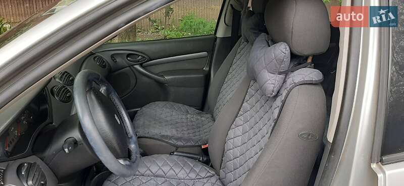 Универсал Ford Focus 1999 в Ужгороде