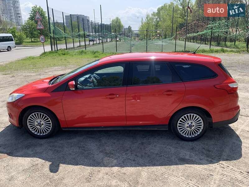 Универсал Ford Focus 2011 в Днепре фото 5 Универсал Ford Focus 2011 в Днепре