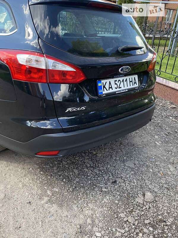 Универсал Ford Focus 2012 в Бобровице фото 14 Универсал Ford Focus 2012 в Бобровице