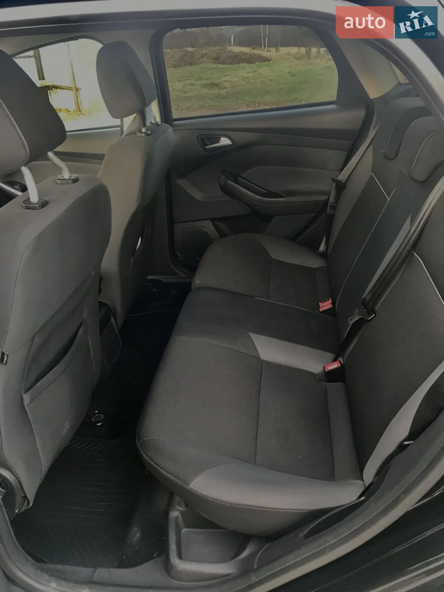 2011 Ford Focus - мініатюра 16