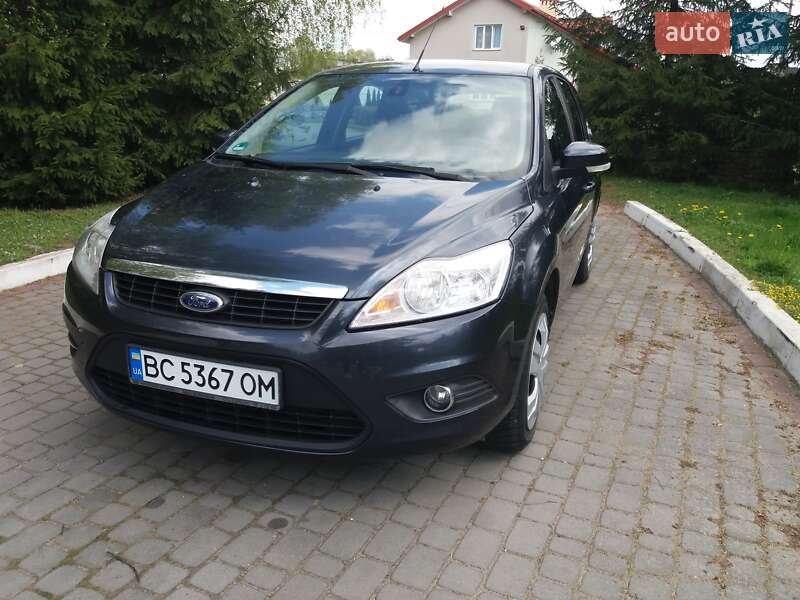 Універсал Ford Focus 2010 в Яворові