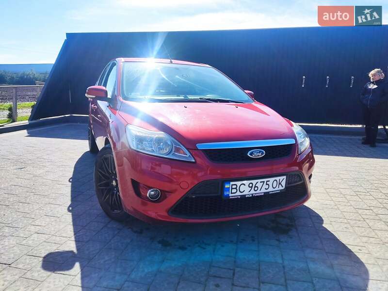 Хэтчбек Ford Focus 2008 в Самборе