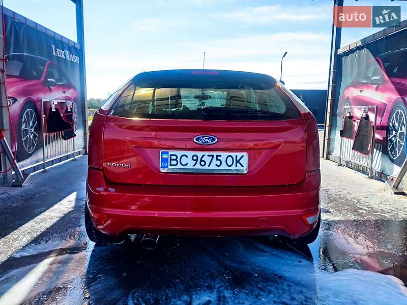 Хэтчбек Ford Focus 2008 в Самборе