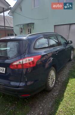 Универсал Ford Focus 2012 в 