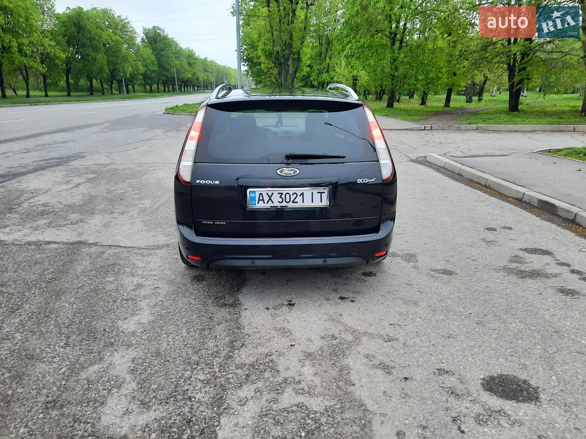 2010 Ford Focus - мініатюра 4