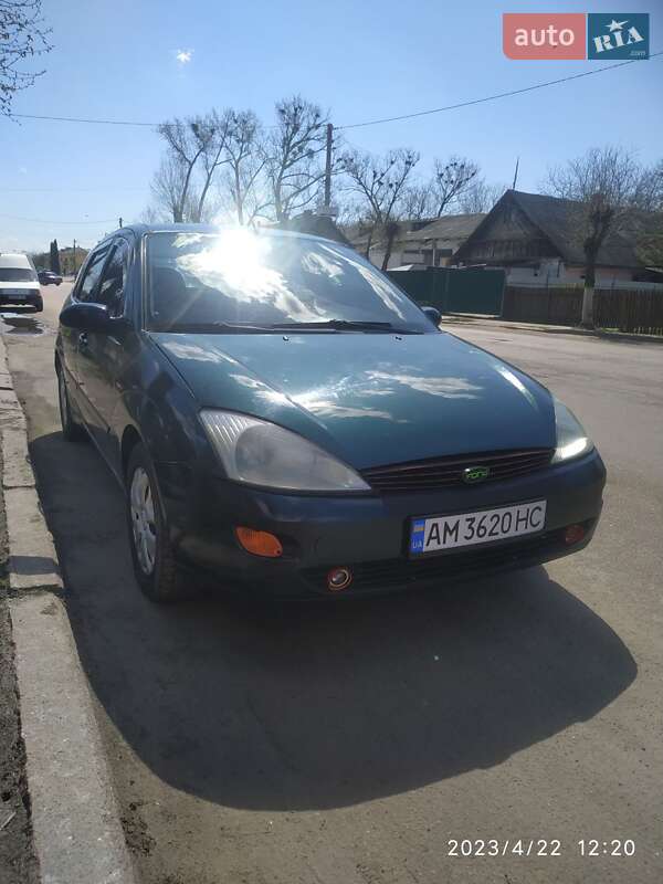 Хэтчбек Ford Focus 1998 в Житомире