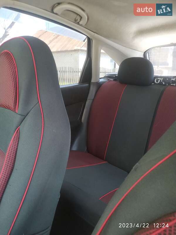 Хэтчбек Ford Focus 1998 в Житомире