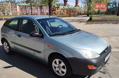 Хэтчбек Ford Focus 1999 в Черновцах