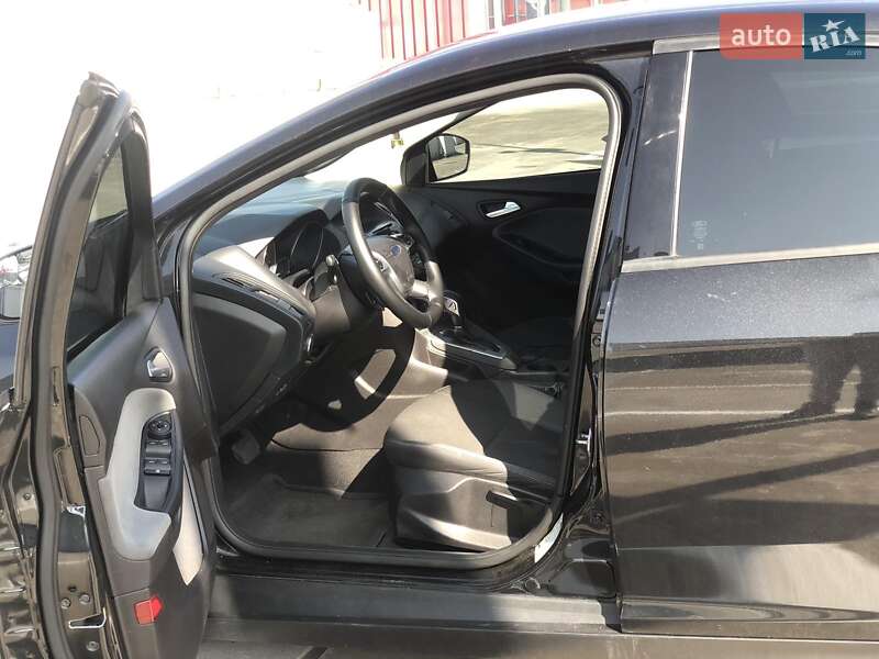 Седан Ford Focus 2014 в Конотопе
