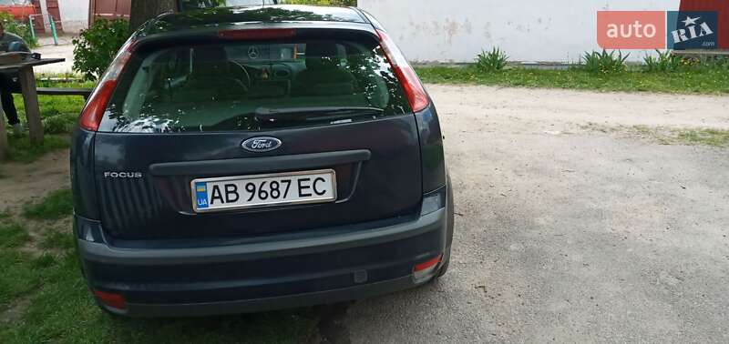 Хэтчбек Ford Focus 2006 в Томашполе фото 14 Хэтчбек Ford Focus 2006 в Томашполе