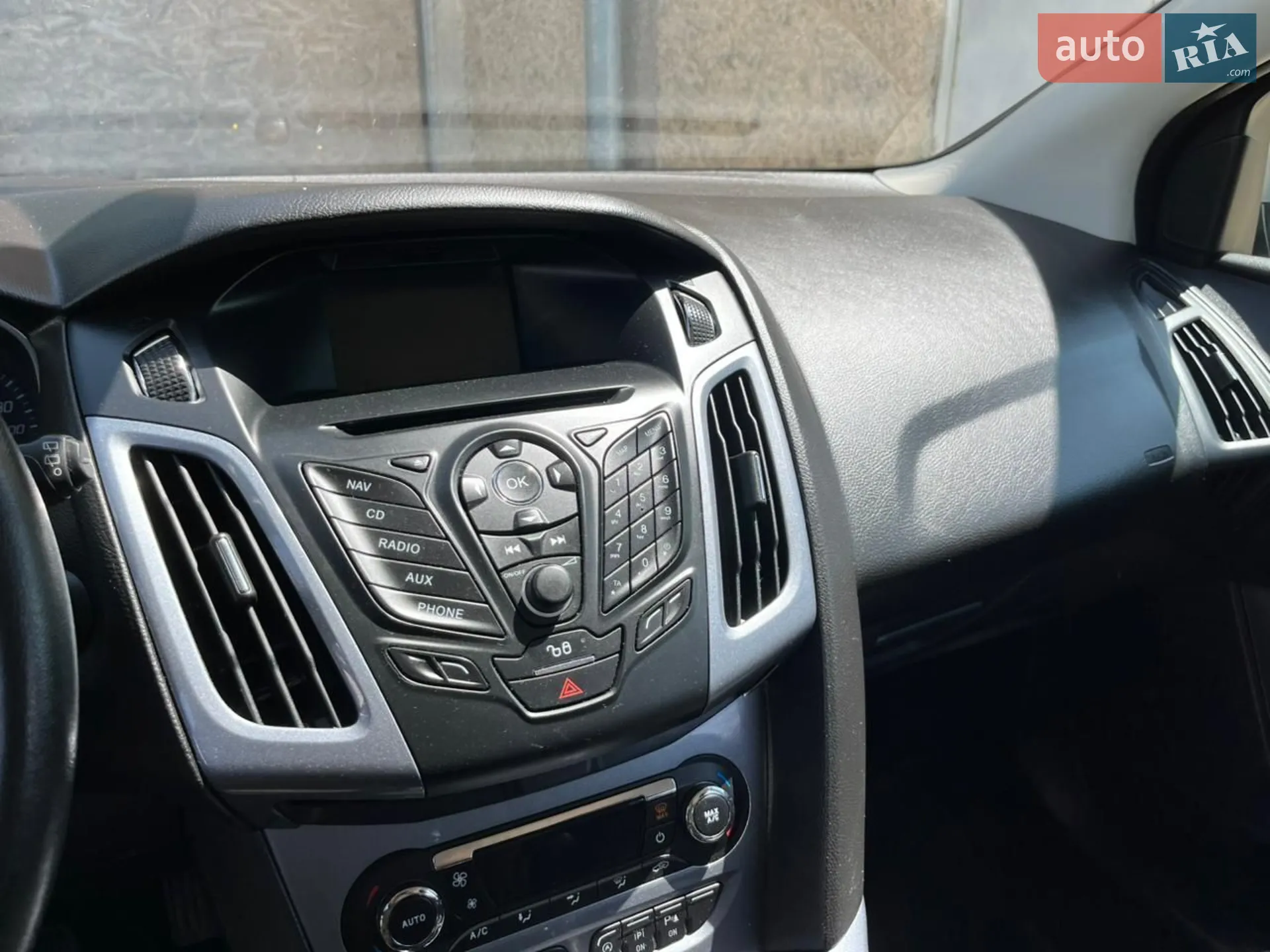 2012 Ford Focus - мініатюра 9
