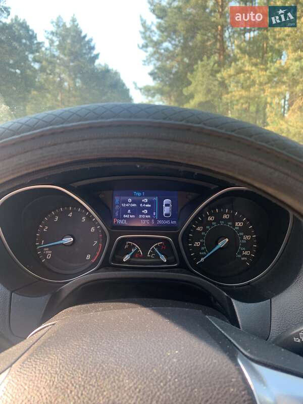 Седан Ford Focus 2013 в Макарове
