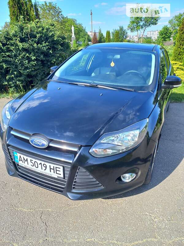 Хэтчбек Ford Focus 2012 в Житомире фото 2 Хэтчбек Ford Focus 2012 в Житомире