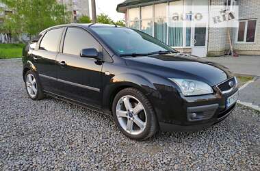 Хэтчбек Ford Focus 2007 в 
