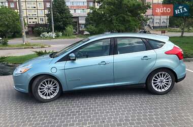 Хэтчбек Ford Focus 2012 в Днепре