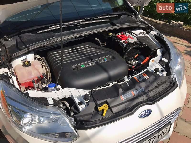 Хэтчбек Ford Focus 2015 в Одессе фото 8 Хэтчбек Ford Focus 2015 в Одессе