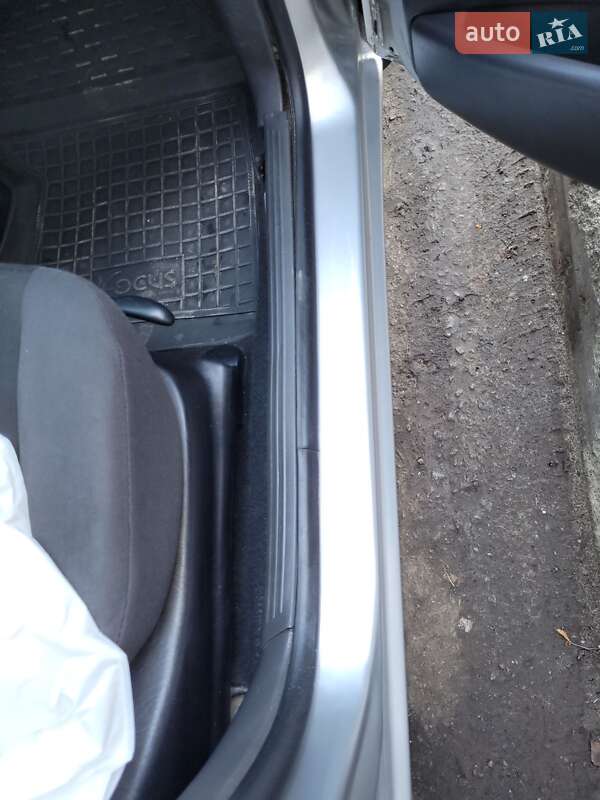 Седан Ford Focus 2003 в Харкові