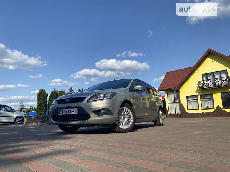 Универсал Ford Focus 2009 в Староконстантинове