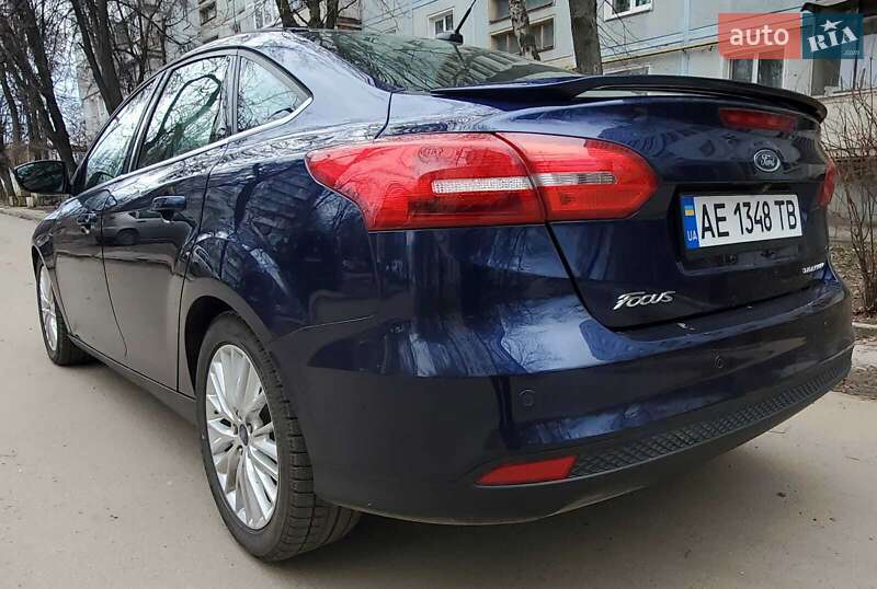 Седан Ford Focus 2016 в Запорожье
