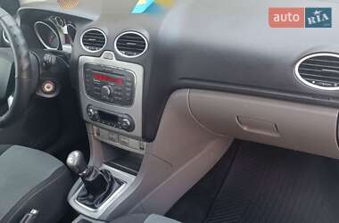 Универсал Ford Focus 2010 в Днепре