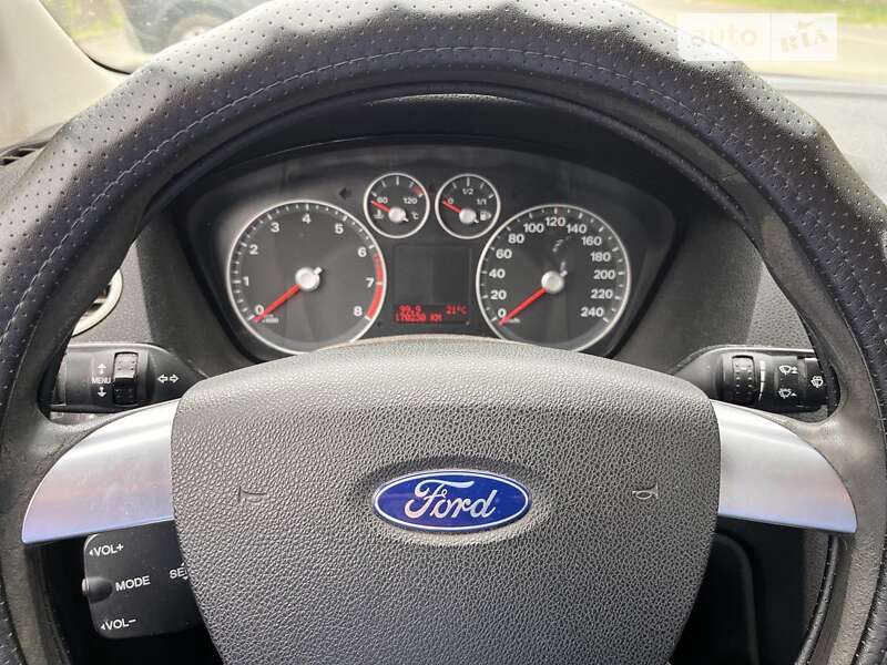 Хетчбек Ford Focus 2007 в Чернігові