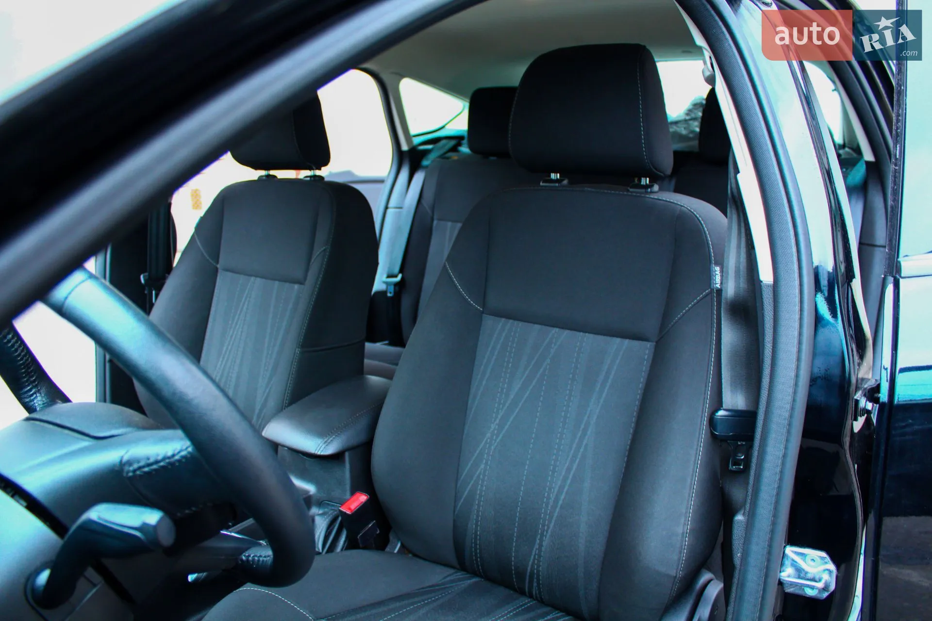 2017 Ford Focus - мініатюра 8