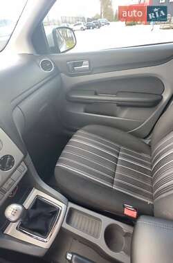 Хэтчбек Ford Focus 2008 в 