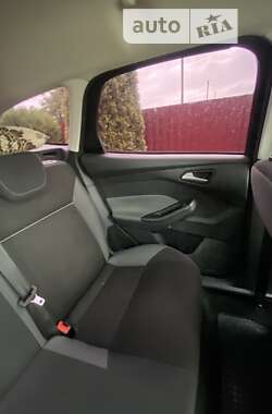 Универсал Ford Focus 2012 в 
