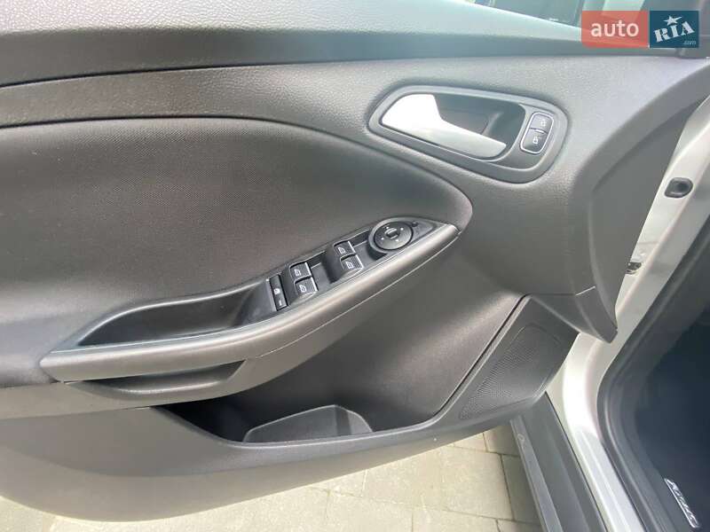 Универсал Ford Focus 2015 в Яворове фото 8 Универсал Ford Focus 2015 в Яворове