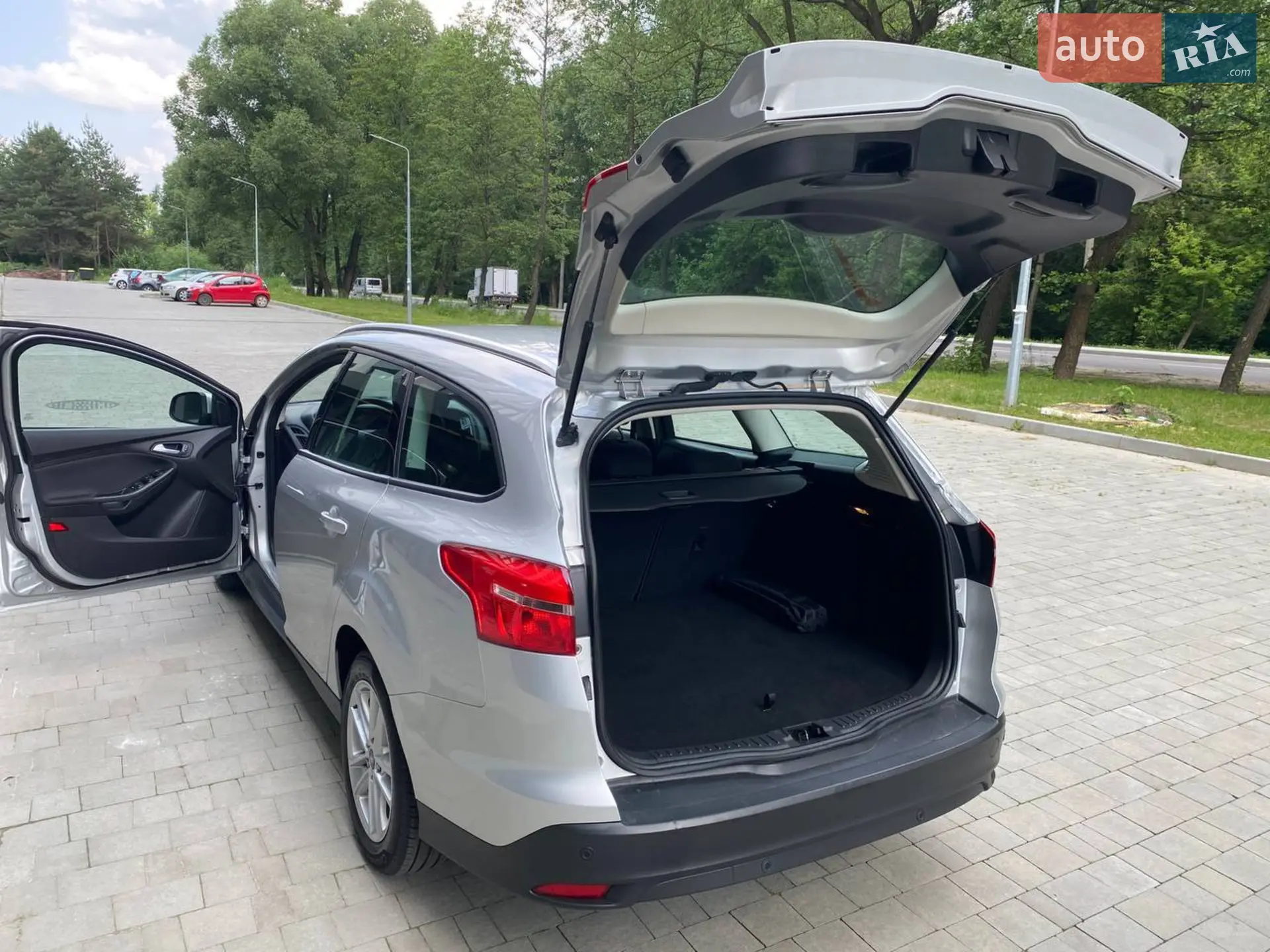 2015 Ford Focus - мініатюра 16
