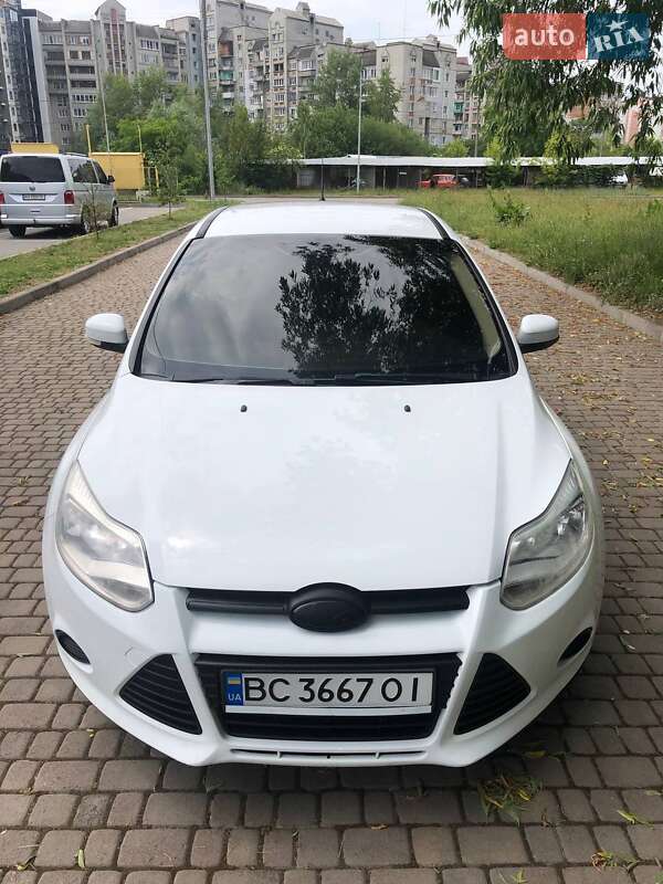 Хэтчбек Ford Focus 2013 в Шептицькому